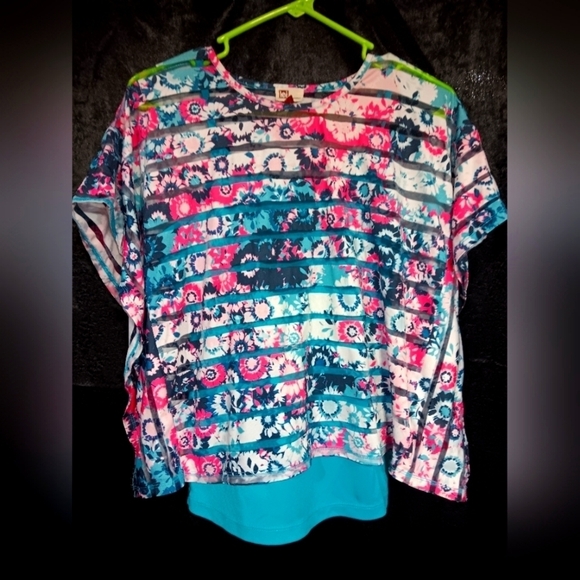 lei Other - L.E.I. Floral neon colored X-large girls blouse